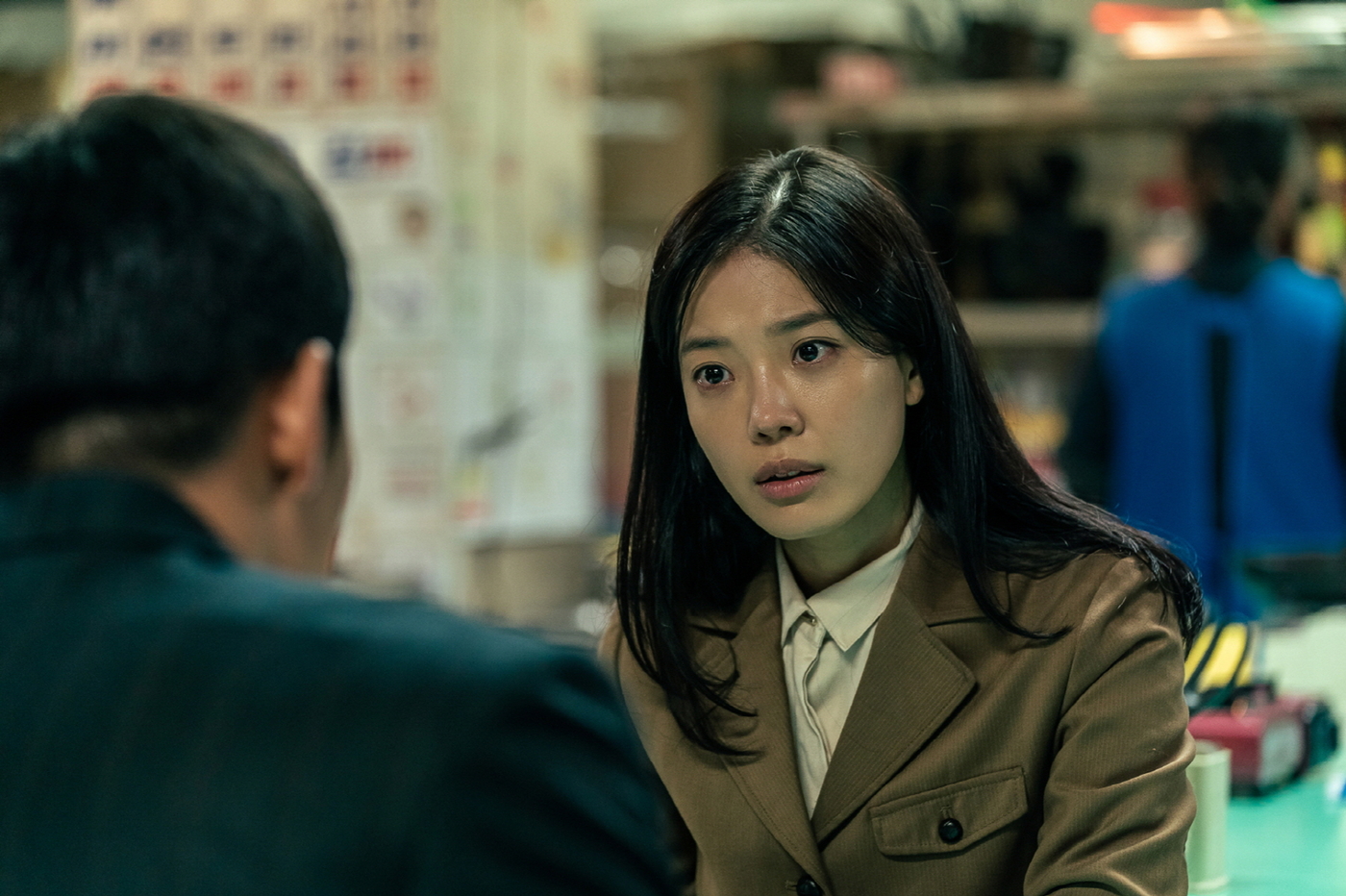 문지기라 부른 악 포스터